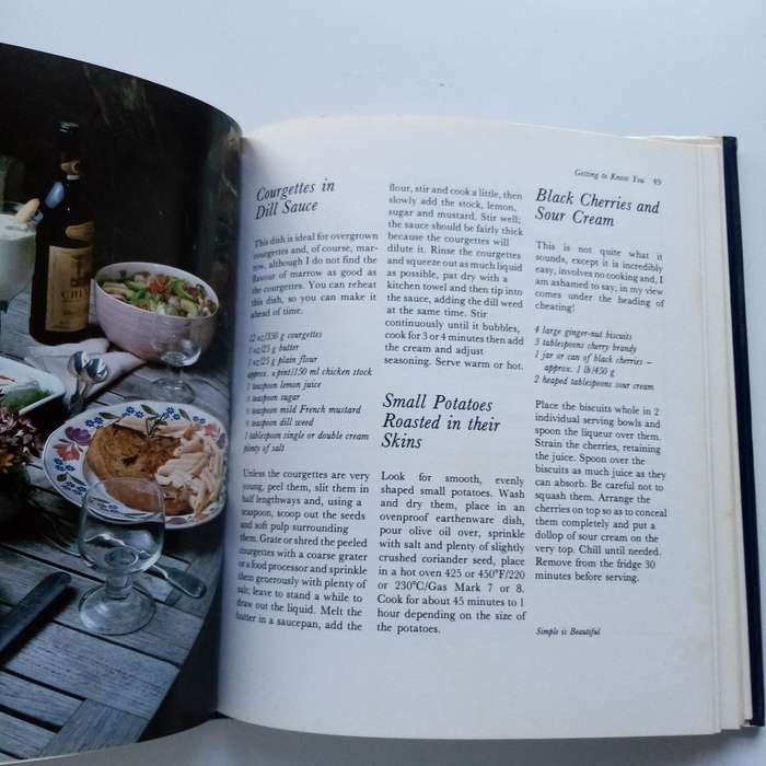 Candlelight Dinners by Julie Hamilton - Romantic Recipes for Two