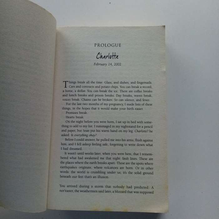Handle with Care: A Heart-Wrenching Novel by Jodi Picoult