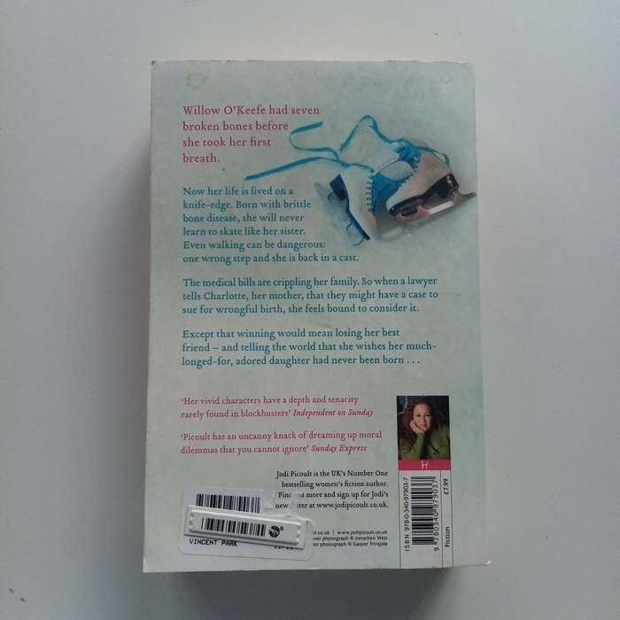 Handle with Care: A Heart-Wrenching Novel by Jodi Picoult
