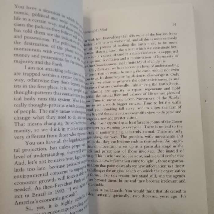 Heal the World: A Do-It-Yourself Guide to Human & Planetary Transformation by David Icke