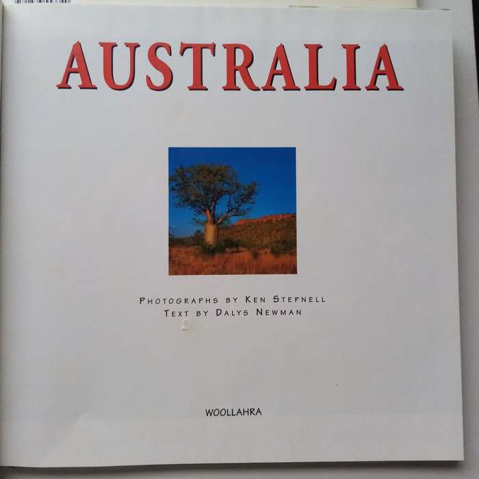 3 Book Bundle - Australia | Spectacular Sydney, Australian Birds, and Australian Photography