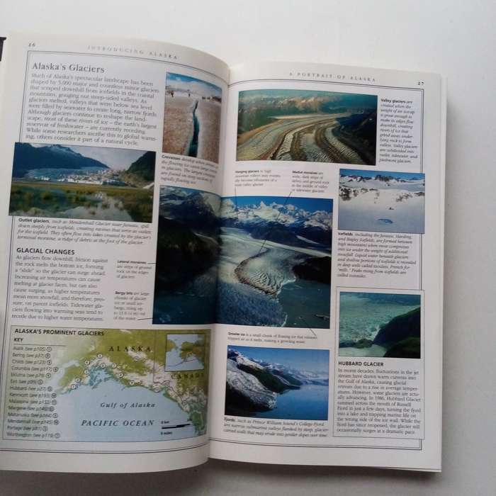 DK Eyewitness Travel Guide: Alaska | Comprehensive Travel Guide to Alaska's Best Destinations