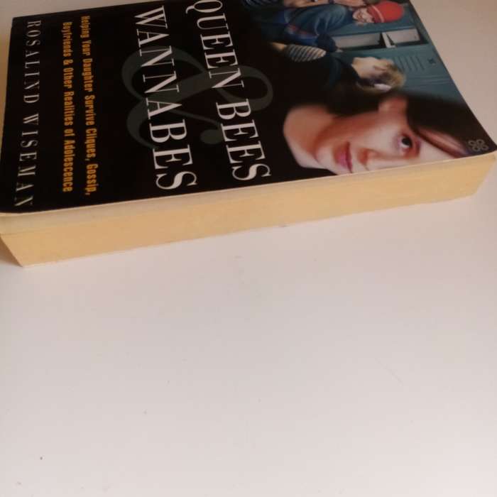 Queen Bees and Wannabes  Rosalind Wiseman