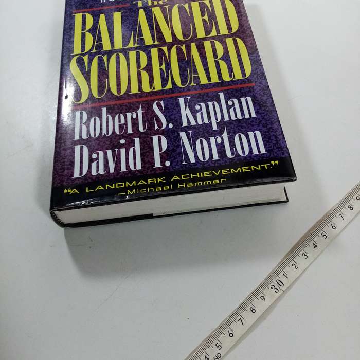 The Balanced Scorecard: Translating Strategy into Action - A Comprehensive Business Guide