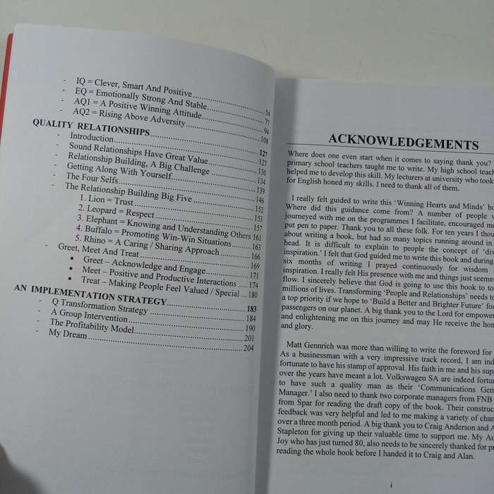 Winning Hearts and Minds  Alan Glover (Paperback)