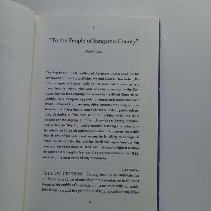 The Essential Lincoln: Speeches and Correspondence - Hardcover Edition