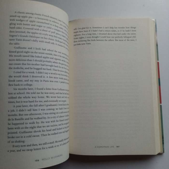 A Homemade Life: Stories and Recipes from My Kitchen Table - Author: Molly Wizenberg