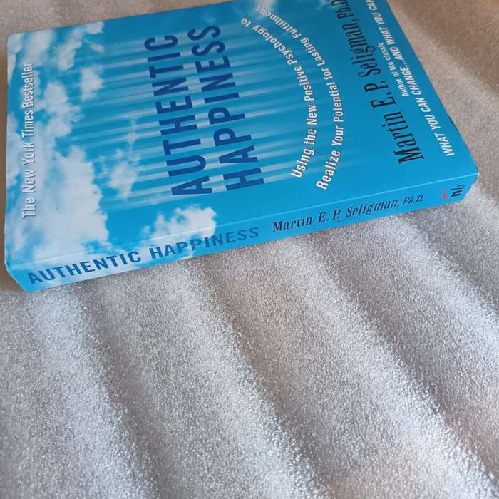 Authentic Happiness - Martin Seligman - Psychology & Positive Thinking Book