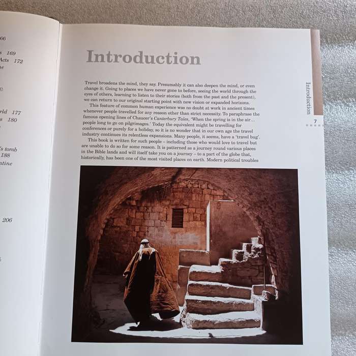 In the Steps of Jesus by Peter Walker  Illustrated Holy Land Bible Study Guide