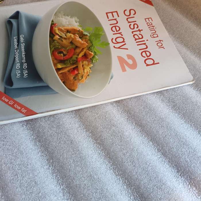 Eating for Sustained Energy 2 - Gabi Steenkamp - Vitality Health Meals Cookbook