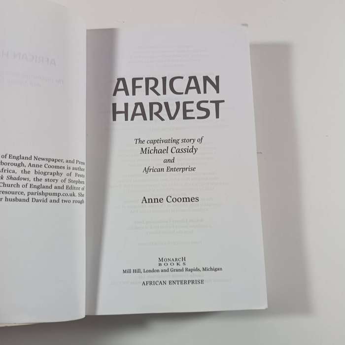 African Harvest  Anne Coomes | The Captivating Story of Michael Cassidy & African Enterprise
