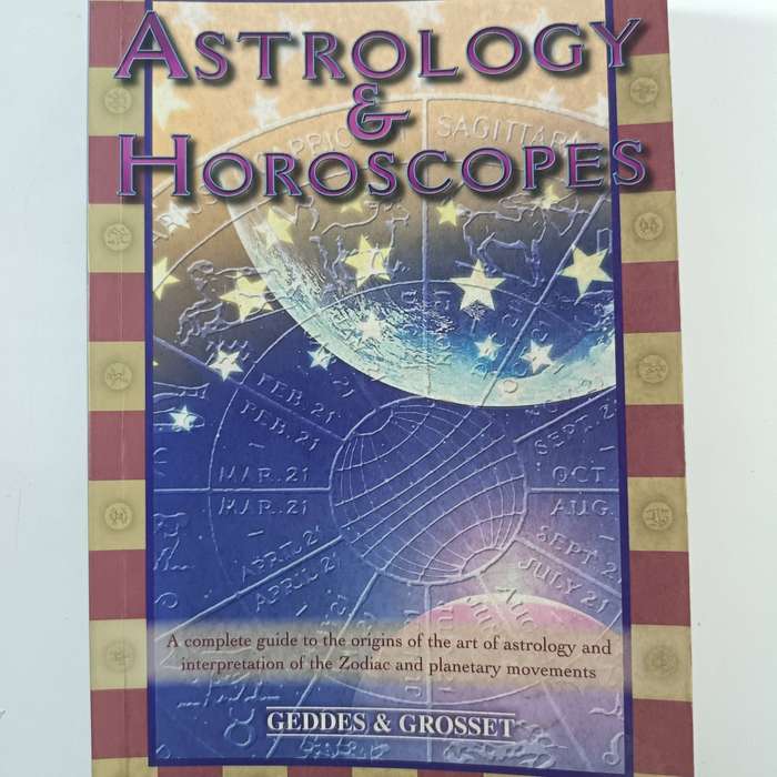 Astrology & Horoscopes by Geddes Grosset | Zodiac Signs, Personality & Daily Guidance