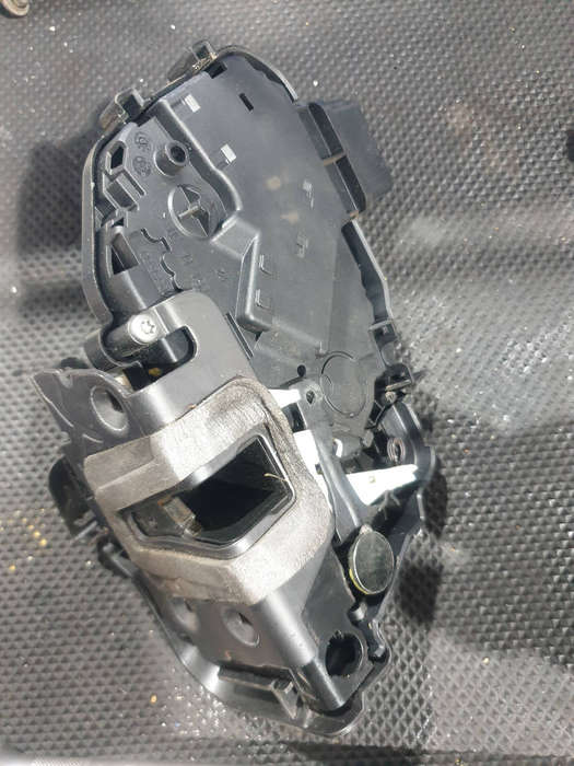 Door lock