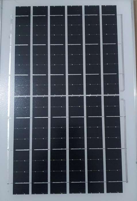 2 X 200W Solar Powered Lights