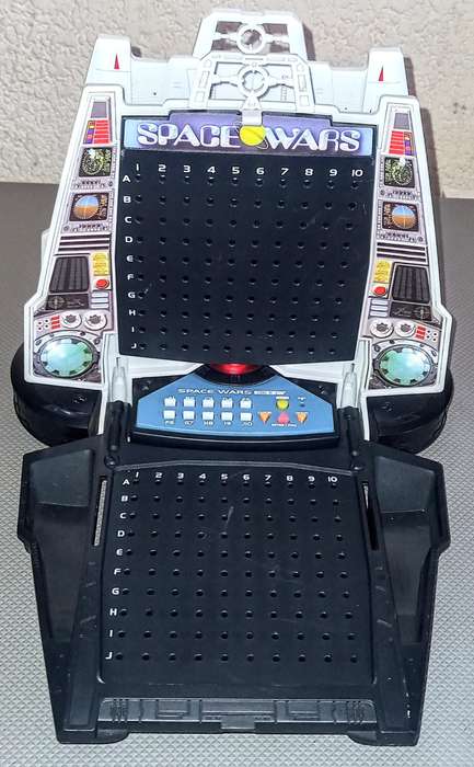 Vintage Electronic / Battery Operated Space Wars Console