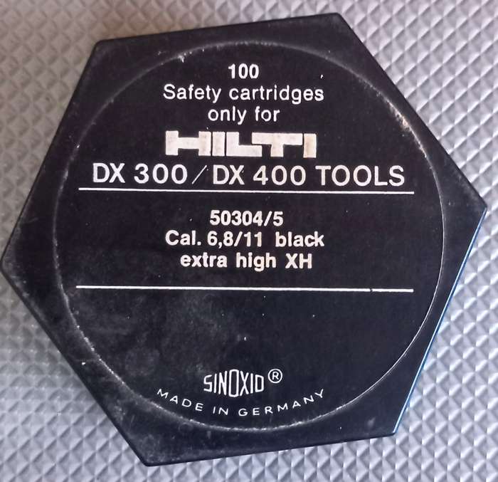 100 Hilti Cartridges Black DX300 / DX400