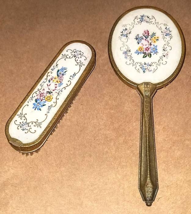 Beautiful Vintage Brush Set in Brass