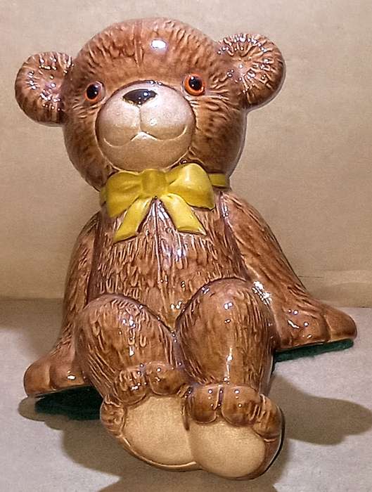 Vintage Shelf Sitting Bear Savings Bank. 20cm Tall