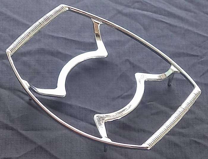 1960 - 1972 Rare Vintage - Corningware CRADLE / TRIVET.