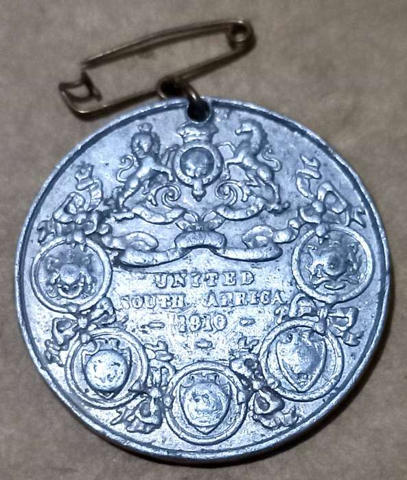 1910 Union of South Africa - Prince & Princess of Wales Medallion