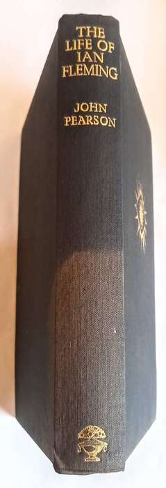 First Edition. Hardcover 1966. The Life of Ian Flemming