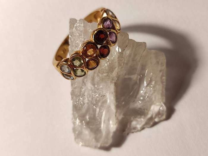 9ct Yellow Gold Rainbow Gemstone Ring