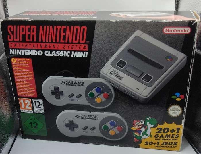 Nintendo SNES Classic Console CIB CFW MINT CONDITION