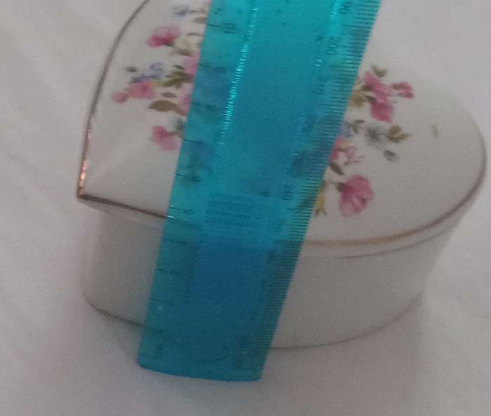 Vintage Brinns Porcelain Heart Shaped Trinket Box/ Dresser Box . Possible Originally from Japan , U