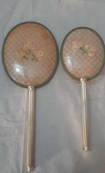 Vintage Vanity 2 Piece Set