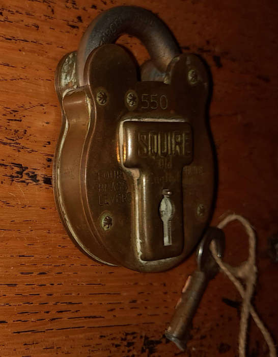 Squire 550 Solid Brass Lock (NOT WORKING)