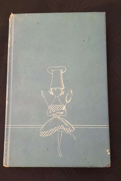 I Hate to Cook Book - Peg Bracken
