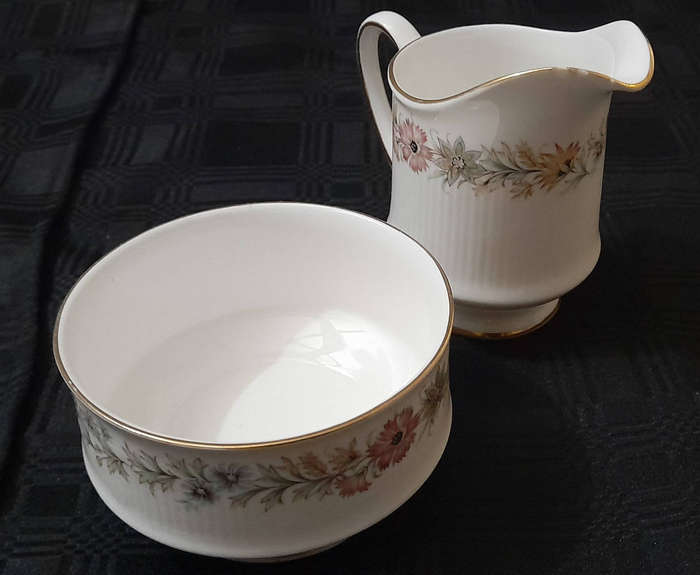 Paragon Belinda Fine Bone China 14 Piece Set
