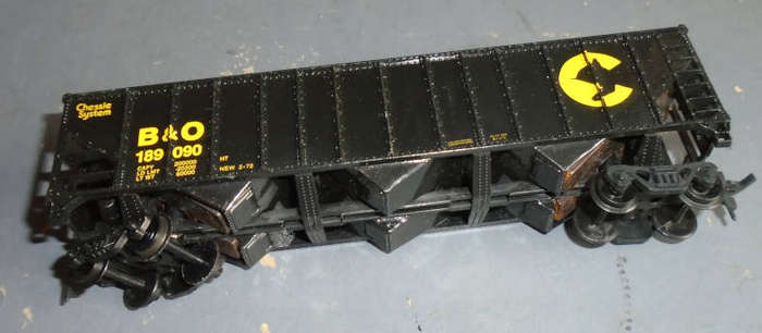 BACHMANN HO SCALE - B&O CHESSIE ORE HOPPER