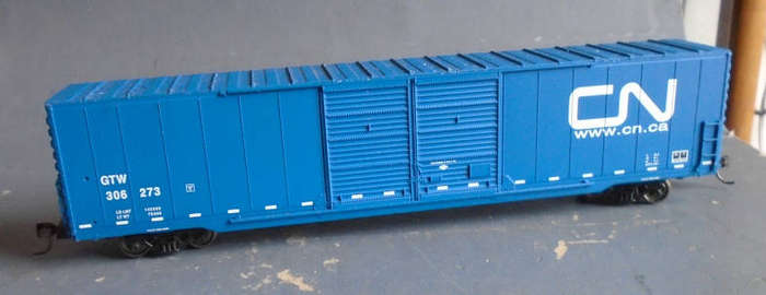 ROUNDHOUSE HO SCALE - CN GOODS WAGON