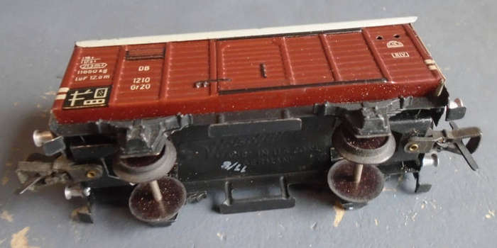 FLEISCHMANN HO SCALE - TIN PLATE DB GOODS WAGON, MADE IN US ZONE