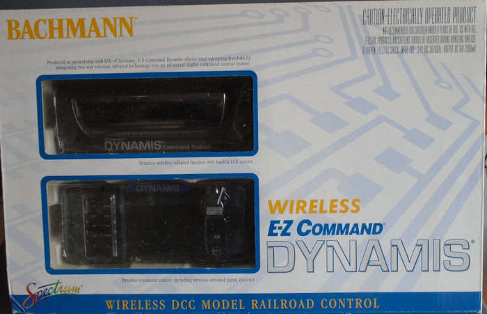 BACHMANN COMPLETE E-Z COMMAND DCC SET, WITH BOOSTER & REMOTE CONTROLS AS PER FOTOS, ALL BOXED