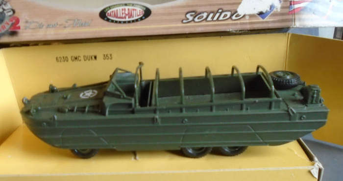 SOLIDO 1/50 SCALE - GMC DUKW AMPHIBIOUS VECHCLE, BOXED