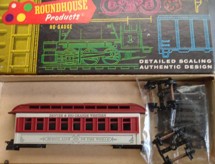 ROUNDHOUSE HO SCALE - D&RG 34' OVERTON COACH KIT - BOXED