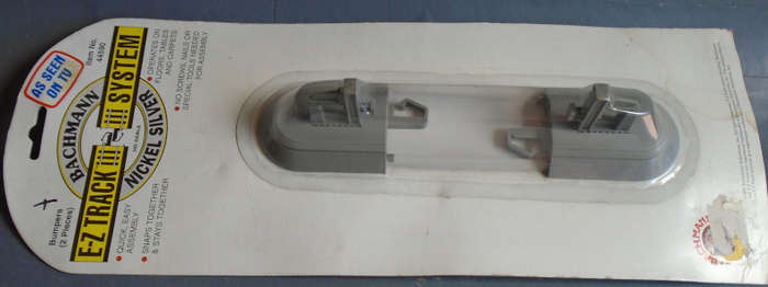 BACHMANN HO SCALE - EZ TRACK 2 X BUMPER STOPS, CARDED