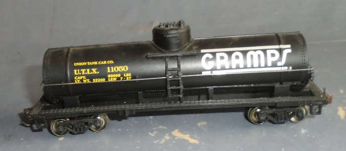 BACHMANN HO SCALE - UTLX GRAMPS TANK WAGON