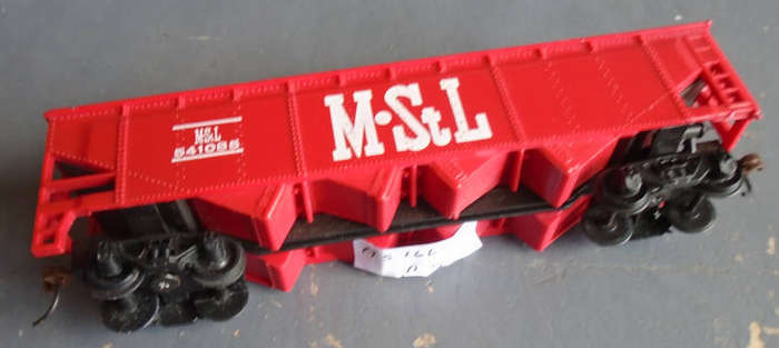 BACHMANN HO SCALE -M.StL ORE HOPPER