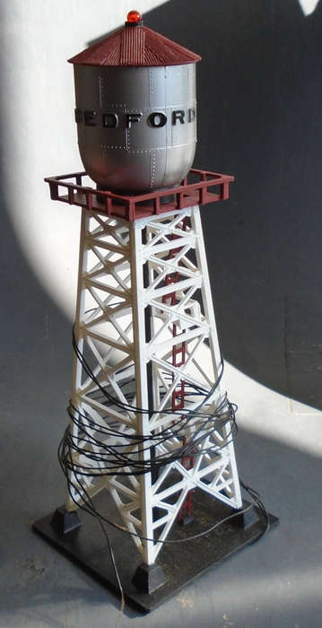 LIFE-LIKE HO SCALE - STORAGE TANK WITH FLASHING LIGHT, BOXED