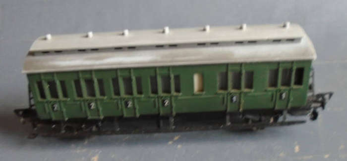 FLEISCHMANN HO SCALE - 1st & 2nd PASSENGER COACH