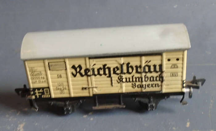 FLEISCHMANN HO SCALE - TIN PLATE DB REICHELBRAU GOODS WAGON, MADE IN US ZONE