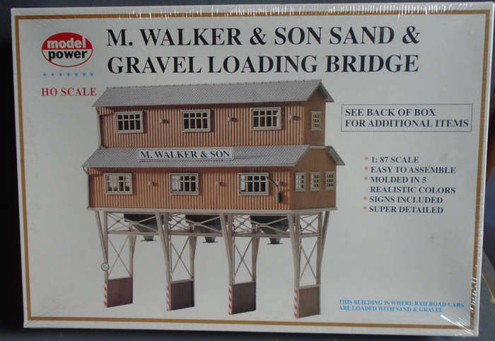 MODEL POWER HO SCALE - M. WALKER & SON SAND & STONE LOADING BRIGE KIT, BOXED