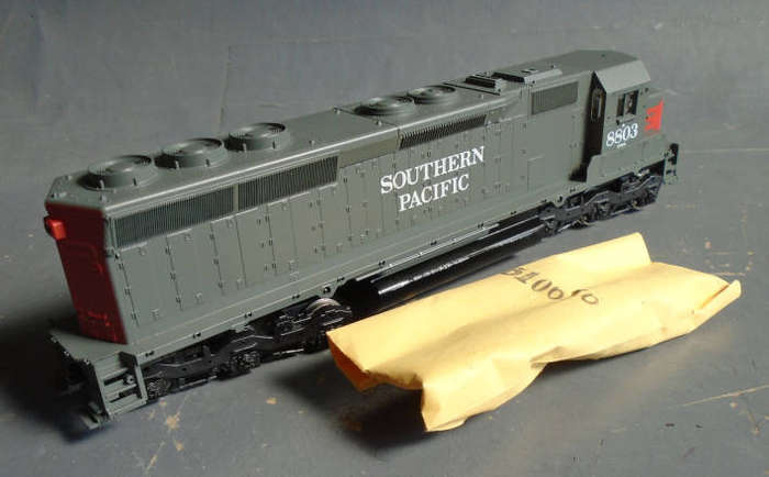 ATHEARN HO SCALE - SP SD-45, DIESEL LOCO, BOXED