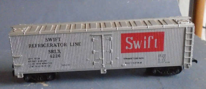 BACHMANN HO SCALE - SWIFT REFRIDGERATOR WAGON