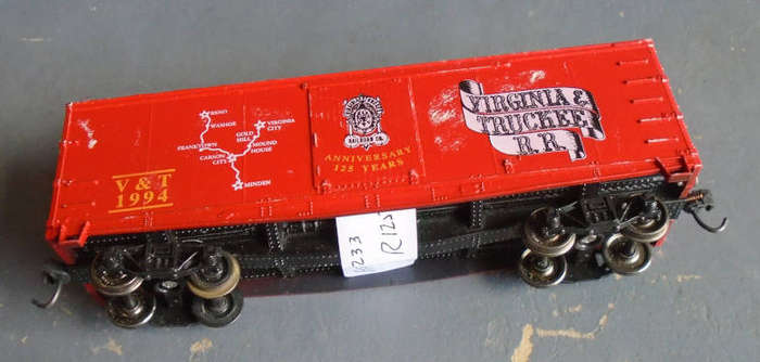 ROUNDHOUSE HO SCALE - VIRGINIA & TRUCKEE BOX CAR