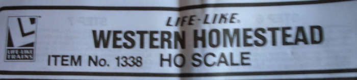 LIFE-LIKE HO SCALE - WESTERN HOMESTED KIT, IN PKT