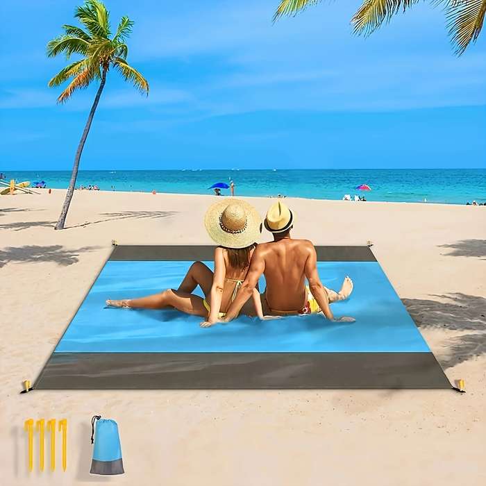 1 x Waterproof And Sand-Proof Beach Blanket